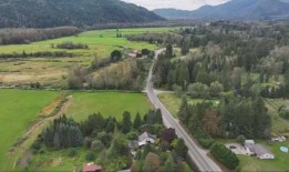 阿灵顿社区成员自己处理SR 530超速危险