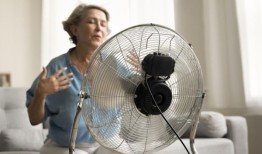 65岁以上老人在热天不应该穿的10件衣服